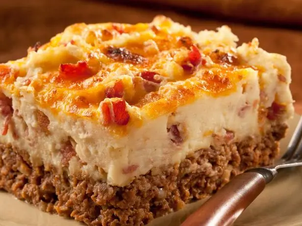 Easy Cowboy Meatloaf Potato Casserole Recipe for Dinner