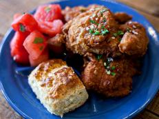 Naming his restaurant Yardbird is proof enough that Chef Jeff McInnis stands by his signature dish. The skillet-fried chicken takes 27 hours to prepare, leaving the chicken supremely tender with crispy skin. Make sure to order buttermilk biscuits with pepper jelly or the Tabasco-spiked honey.