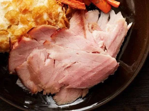 Baked Ham with Brown Sugar-Honey Glaze Recipe | Trisha Yearwood | Food Network