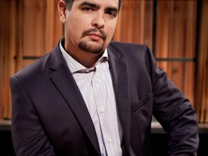 FN_Chopped-judge-Aaron-Sanchez_s3x4