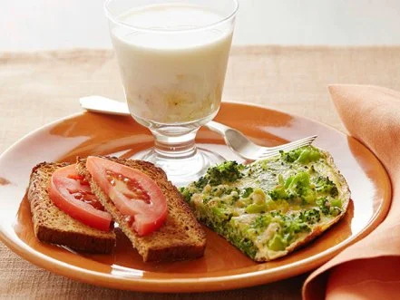 Broccoli and Cheese Frittata with Tomato Toast