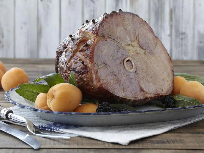 HVR JUNE 2010.Hidden Valley Holiday Ham.PHOTO BY JOHN LEE.