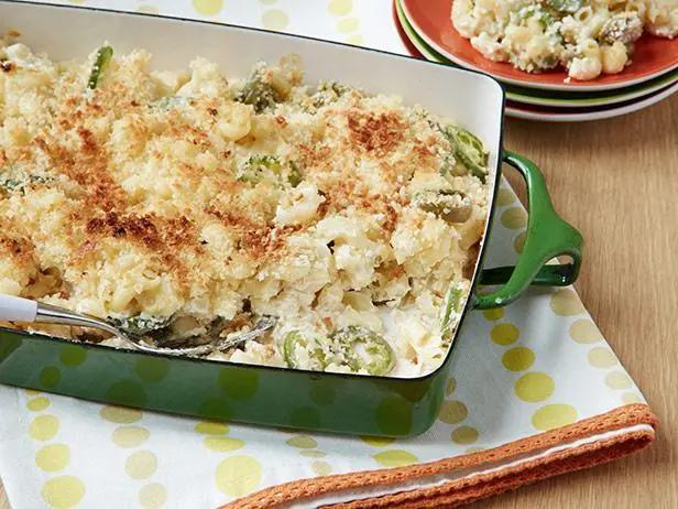 Creamy Jalapeno Popper Macaroni and Cheese Recipe | Food Network ...