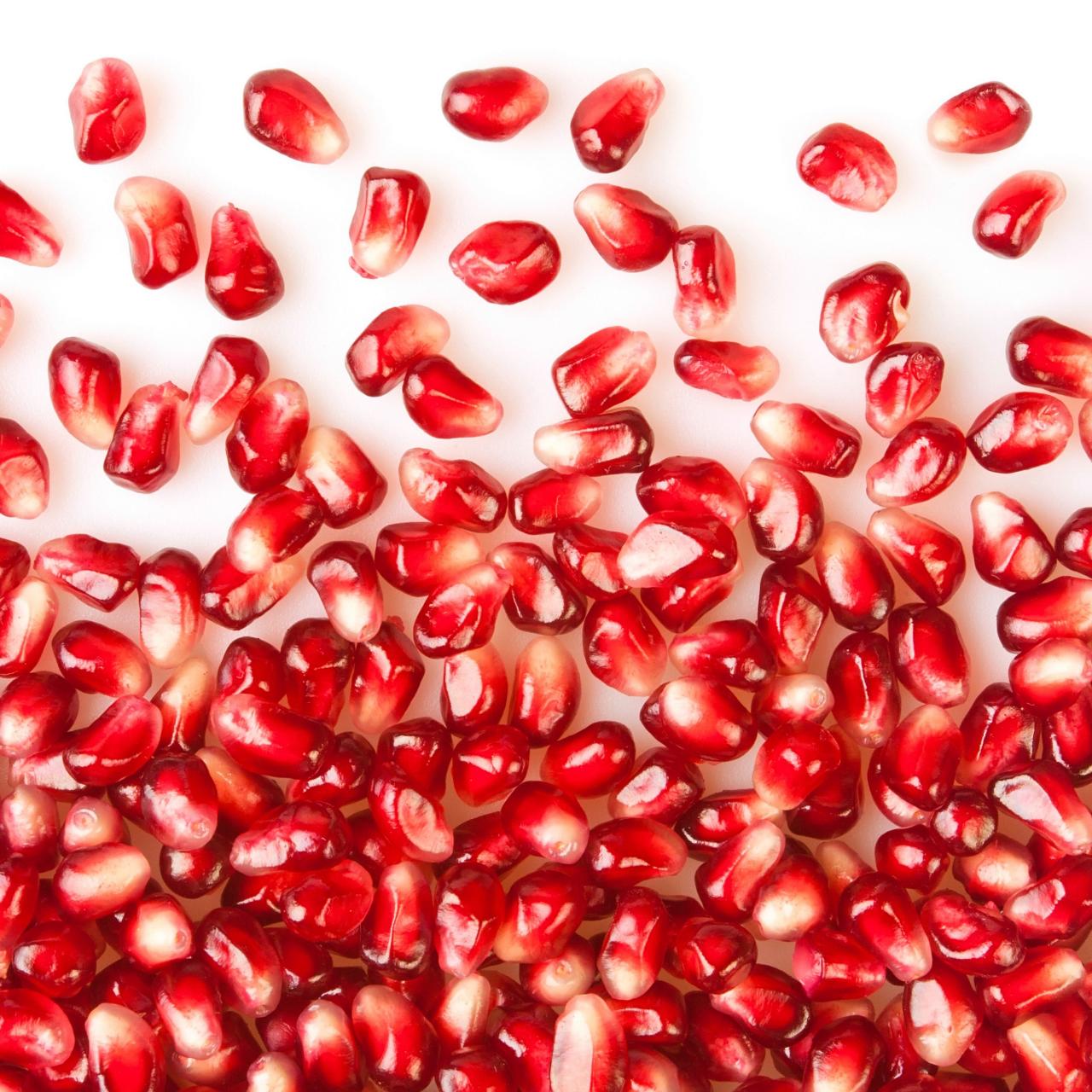 https://food.fnr.sndimg.com/content/dam/images/food/fullset/2013/11/27/0/HE_pomegranate-seeds-thinkstock_s4x3.jpg.rend.hgtvcom.1280.1280.suffix/1386172541160.jpeg