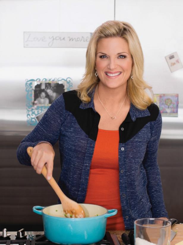 Trisha Yearwood, as seen on Food Network's Trisha's Southern Kitchen, Season 4.