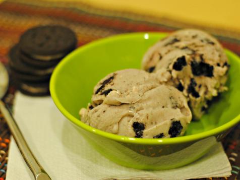 Vegan Peppermint-Cookie Ice Cream