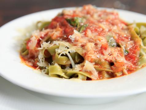 Spinach Tagliatelle with Buttery Tomato Sauce