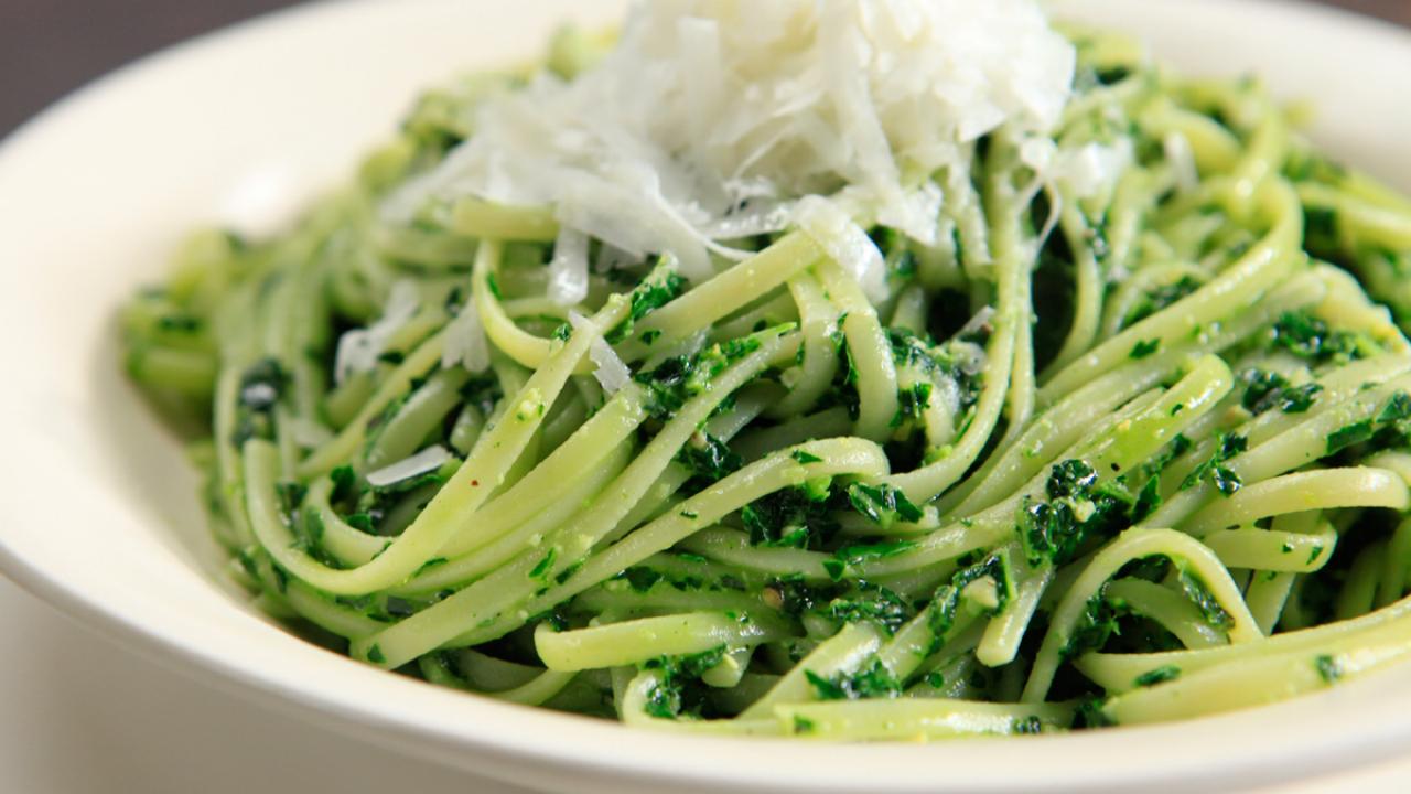 Fresh Kale Pesto With Linguini