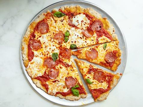 Whole-Grain Salami and Mozzarella Pizza