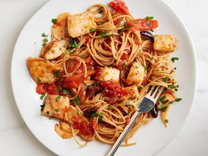 FNK_spicy-fish-and-olive-spaghetti_s4x3