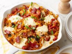 This dish incorporates the best parts of a BLT without all those calories. Whole wheat pasta adds wholesome flavor, as well as extra fiber and protein.