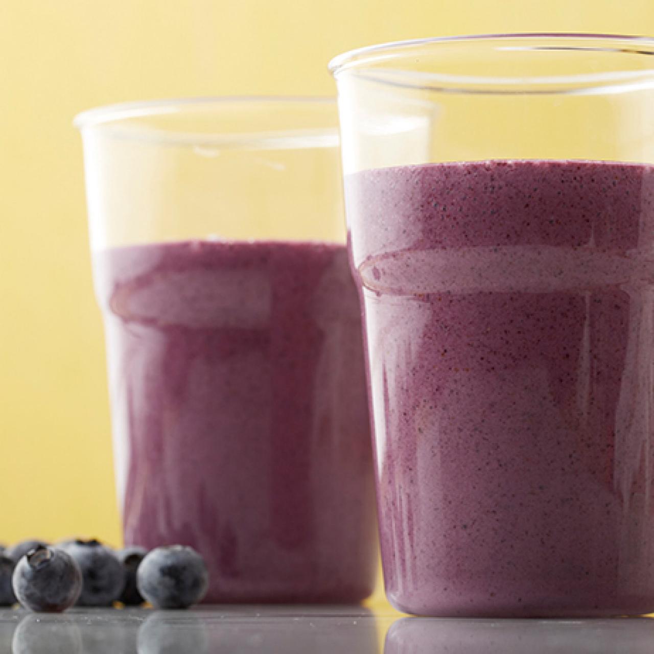 Blueberry Smoothie recipe - The Recipe Rebel