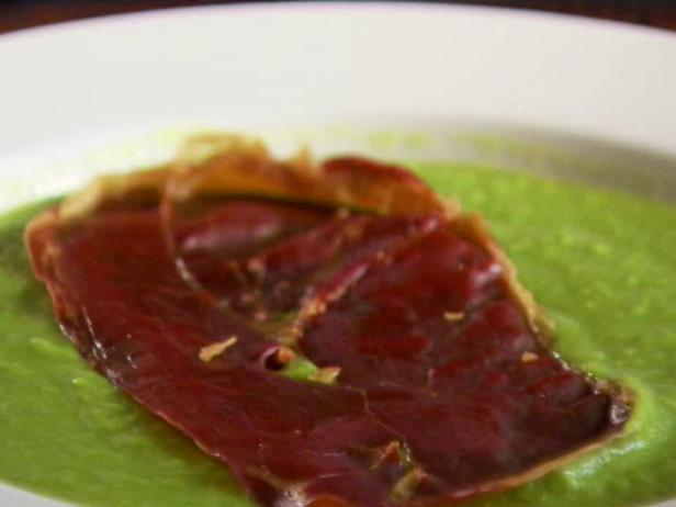 Spanish Pea Soup with Crispy Ham