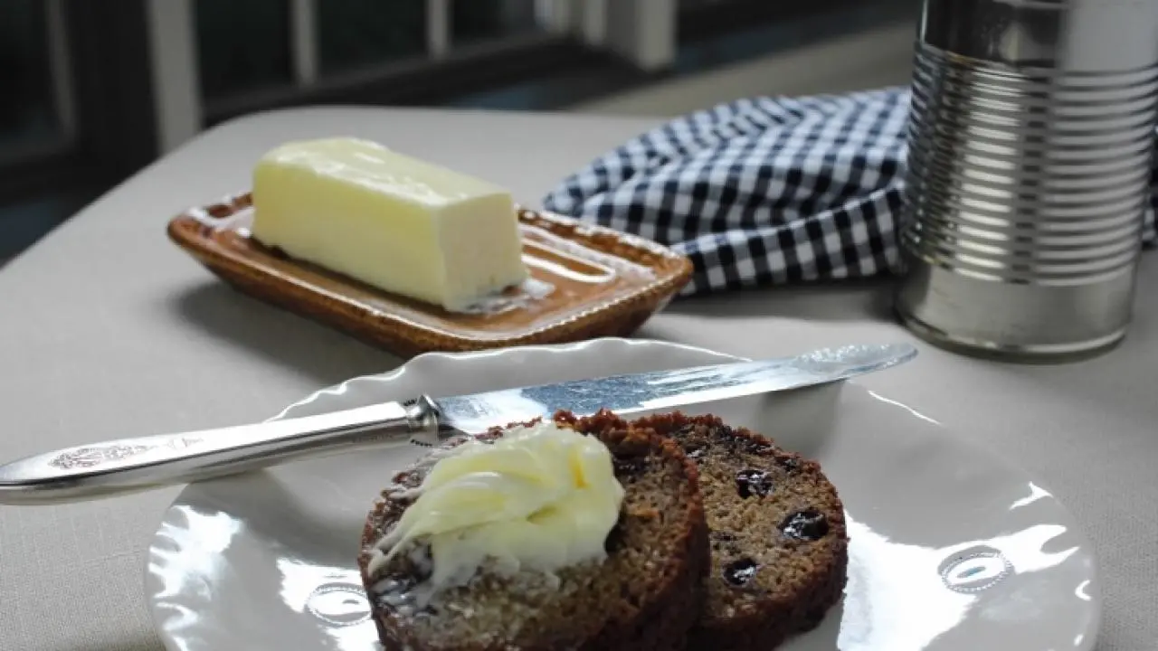 Margaret's Raisin Bread