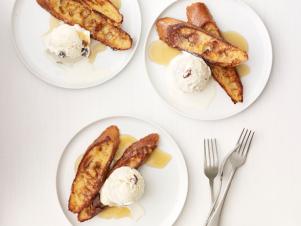 Fnm_040113 Rum French Toast A La Mode Recipe_s4x3