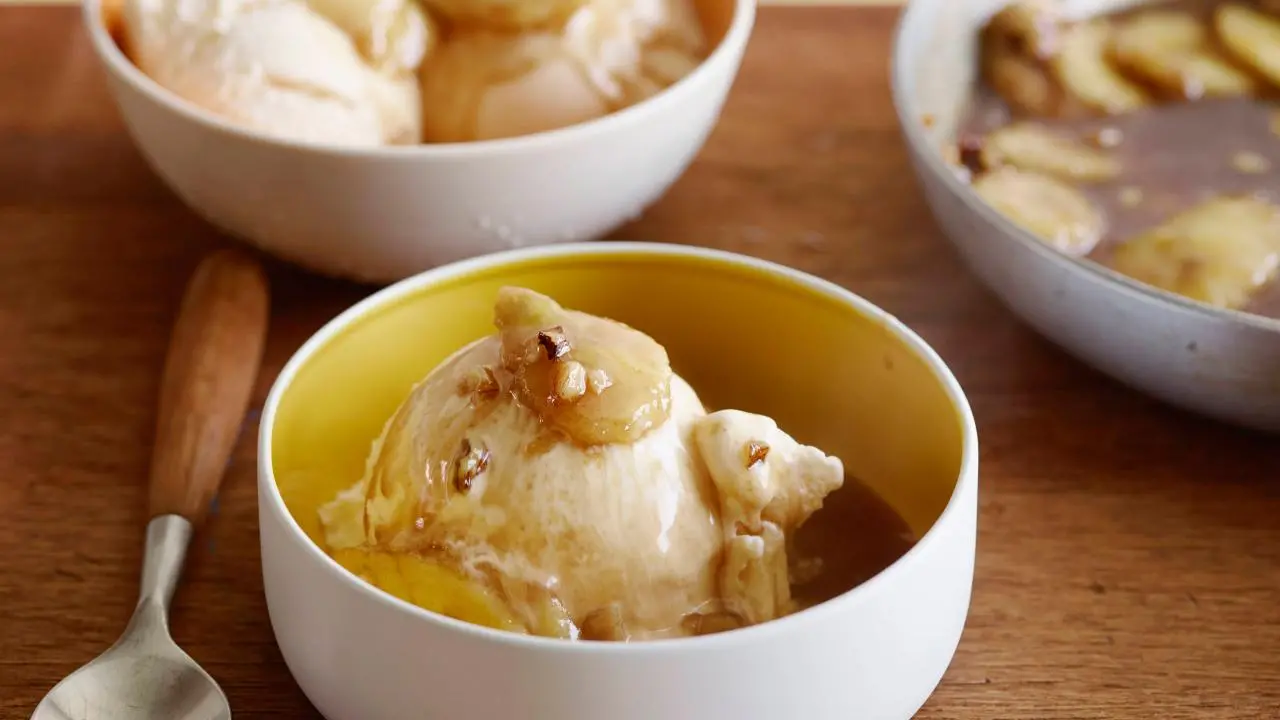 Ree's Bananas Foster