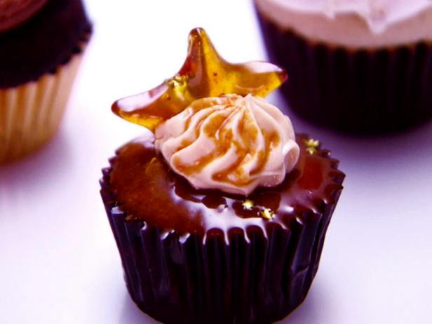 "A Star is Born" Cupcakes