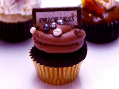 "Priceless" Cupcakes