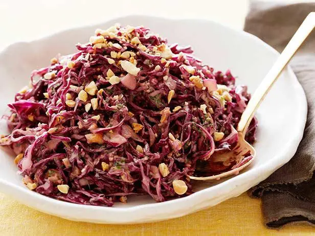 red cabbage salad peanut butter dressing Thai Quinoa Salad (+ Peanut Butter Dressing)