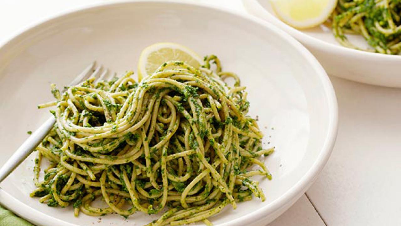 Kale and Pistachio Spaghetti