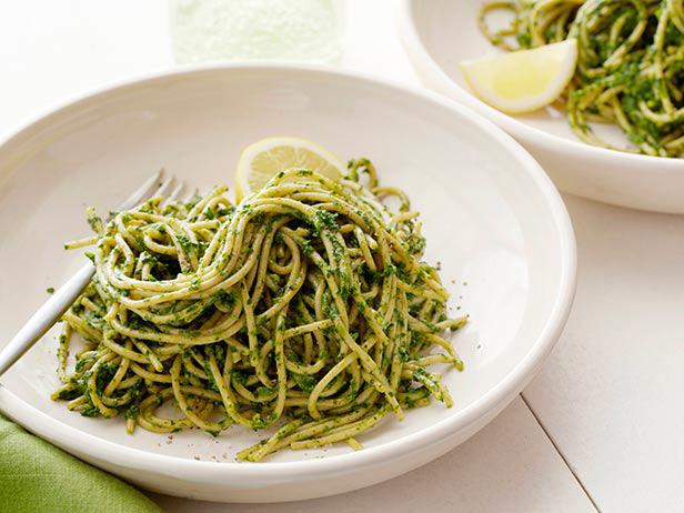 Kale and Pistachio Pesto Spaghetti