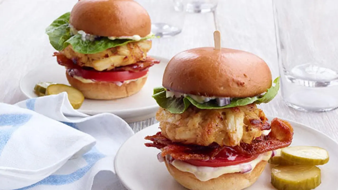 Crab Cake Sliders
