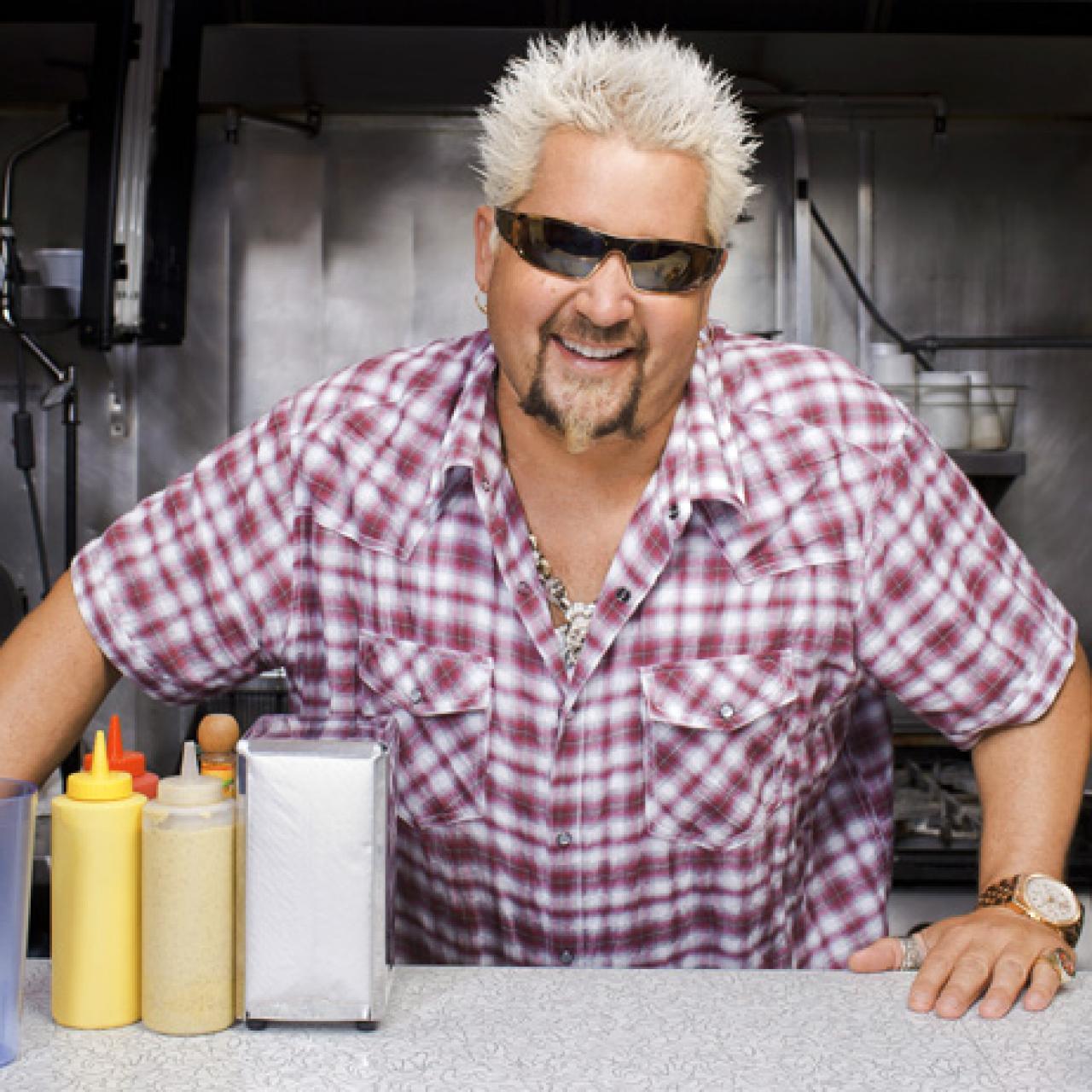 https://food.fnr.sndimg.com/content/dam/images/food/fullset/2013/5/15/0/fnd_Guy-Fieri-Diners-Drive-Ins-Dives_s4x3.jpg.rend.hgtvcom.1280.1280.suffix/1371616684348.jpeg