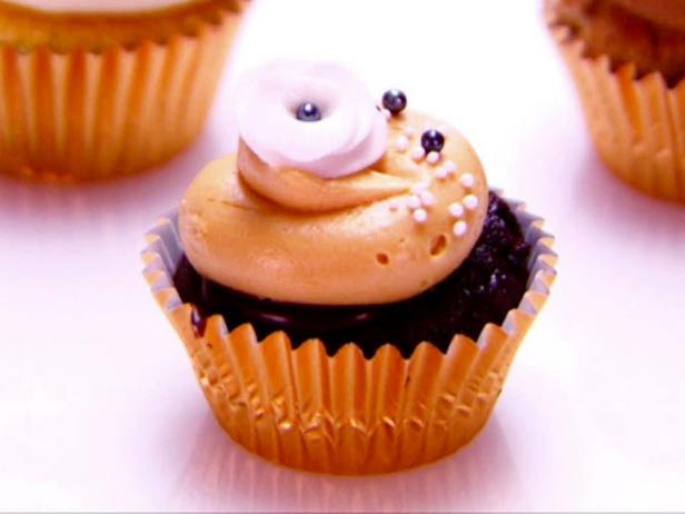 Chocolate Salted Caramel Cupcakes image