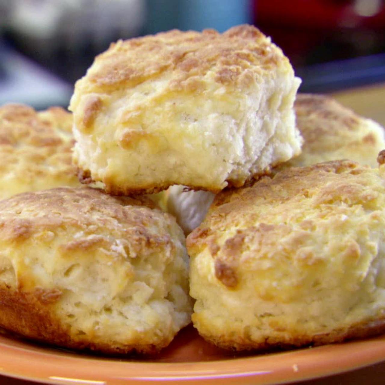 Buttermilk Biscuits - Southern Cast Iron