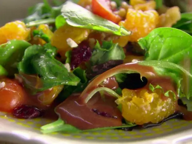 Tossed Salad and Raspberry Vinaigrette Recipe | Trisha Yearwood | Food Network