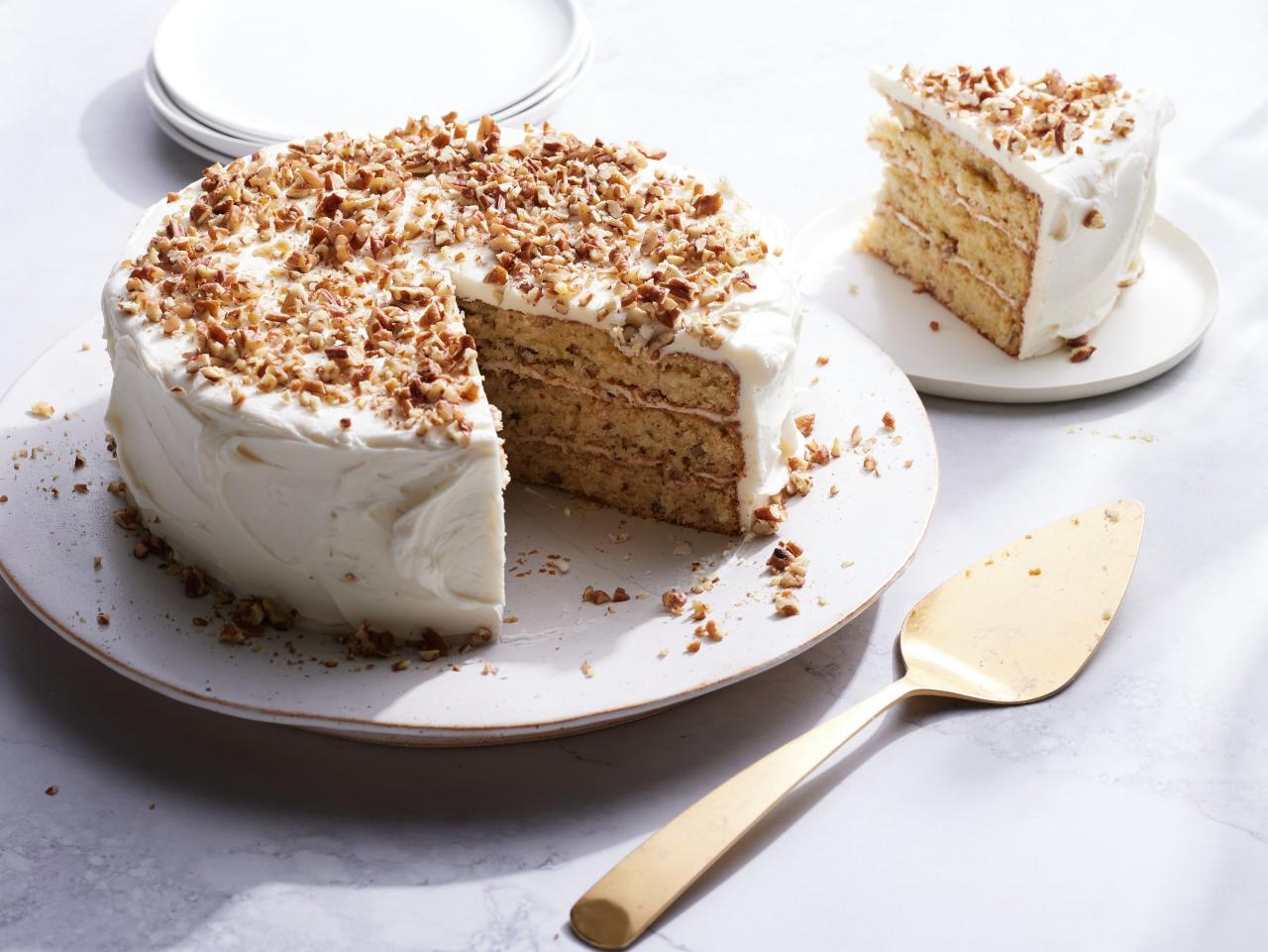 Iced Italian Cream Cake Recipe, Trisha Yearwood