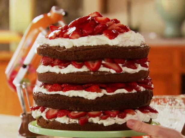 Strawberry Chocolate Cake - OMG Chocolate Desserts