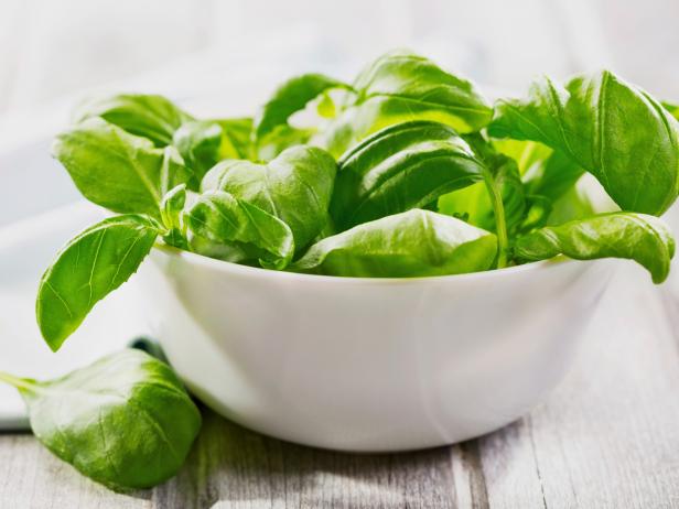 10 Great Ways to Use Up Fresh Basil