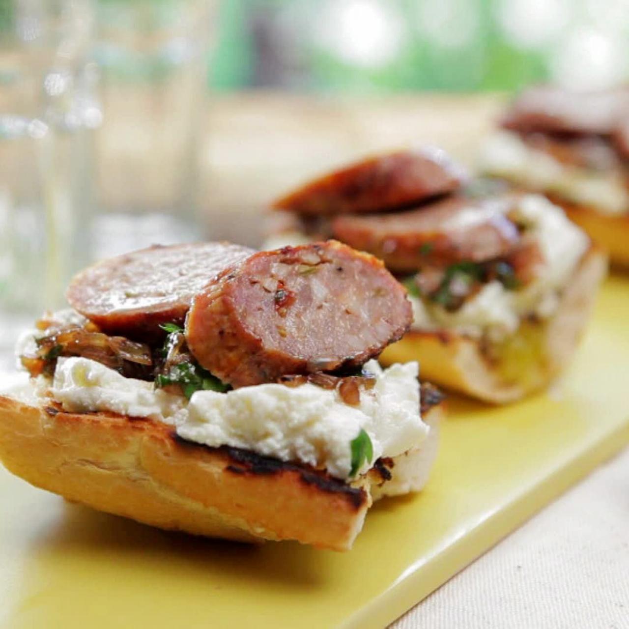 https://food.fnr.sndimg.com/content/dam/images/food/fullset/2013/7/18/0/QF0304H_grilled-sausages-with-grilled-shallot-relish-with-fresh-ricotta-and-toasted-baguette-recipe_s4x3.jpg.rend.hgtvcom.1280.1280.suffix/1377795425276.jpeg