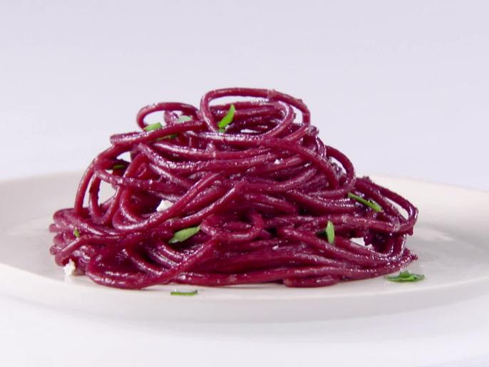 Spicy RedWine Spaghetti Recipe Giada De Laurentiis Food Network