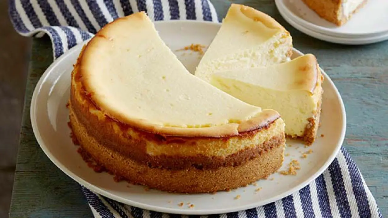 Goat Cheese Cheesecake With Spiced Wafer Crust Recipe Anne Burrell Goat Cheese Cheesecake With Spiced Wafer Crust Recipe Anne Burrell