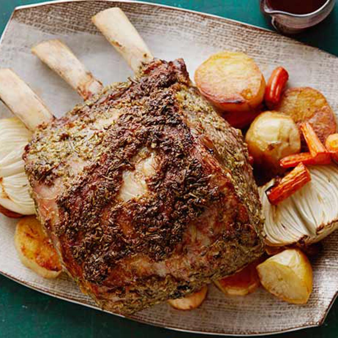 https://food.fnr.sndimg.com/content/dam/images/food/fullset/2013/7/9/0/FN_TYLER-FLORENCE-STANDING-RIB-ROAST-AU-JUS_s4x3.jpg.rend.hgtvcom.1280.1280.suffix/1375578018066.jpeg