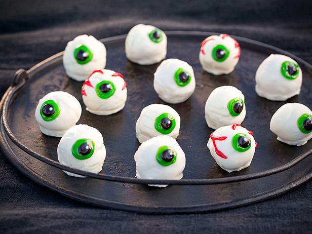 Cake Eyeballs Recipe | Ree Drummond | Food Network