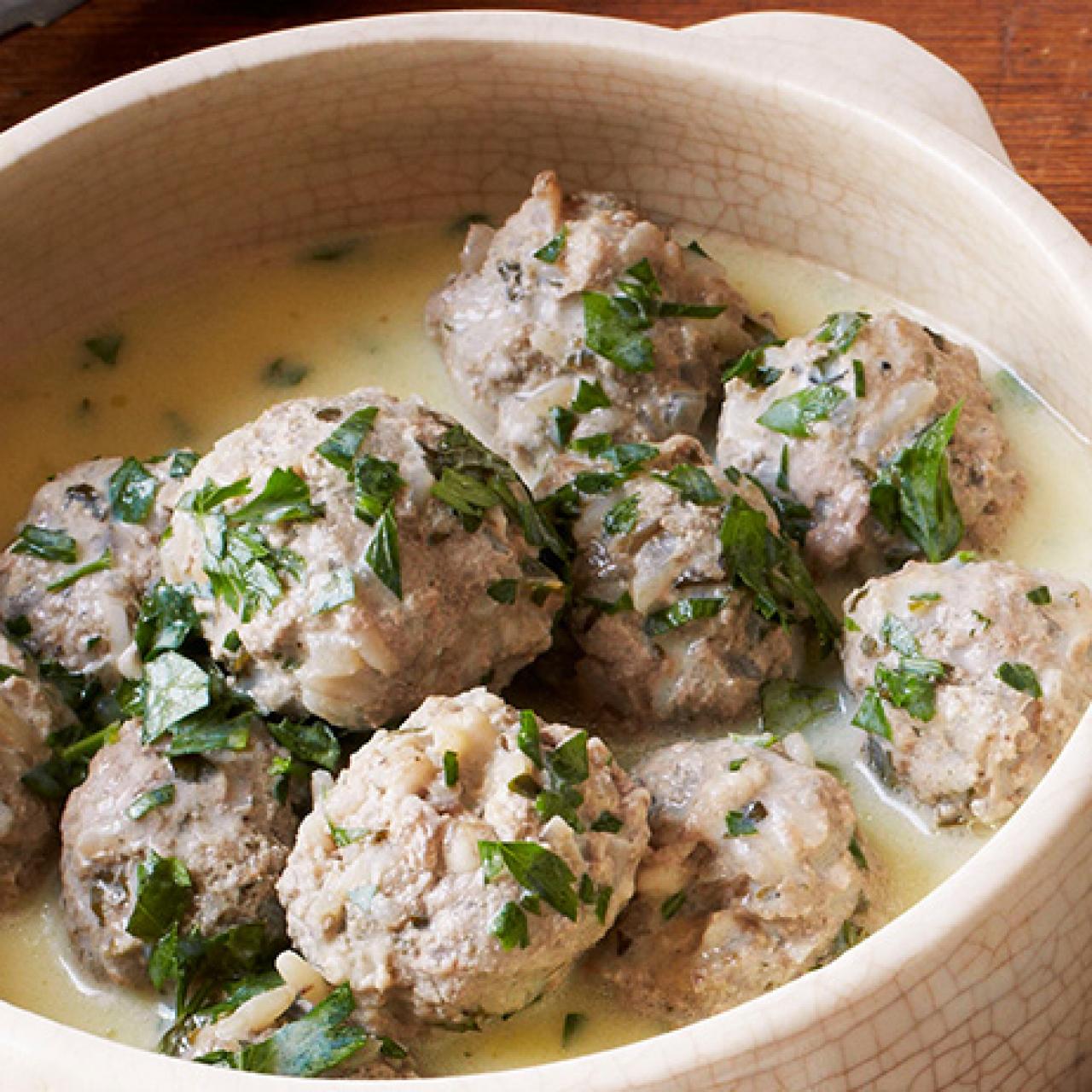 Cooking Show: Greek Meat Balls  Play Now Online for Free 