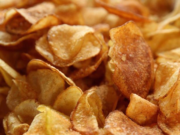 homemade seasoned potato chips