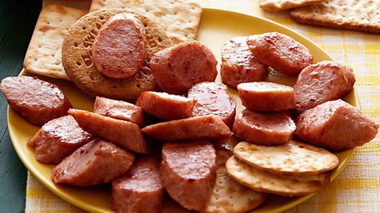 Aunt Renee's Fried Bologna