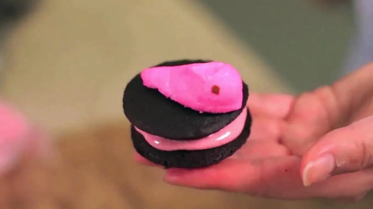 How to Make 'Whoopeeps'