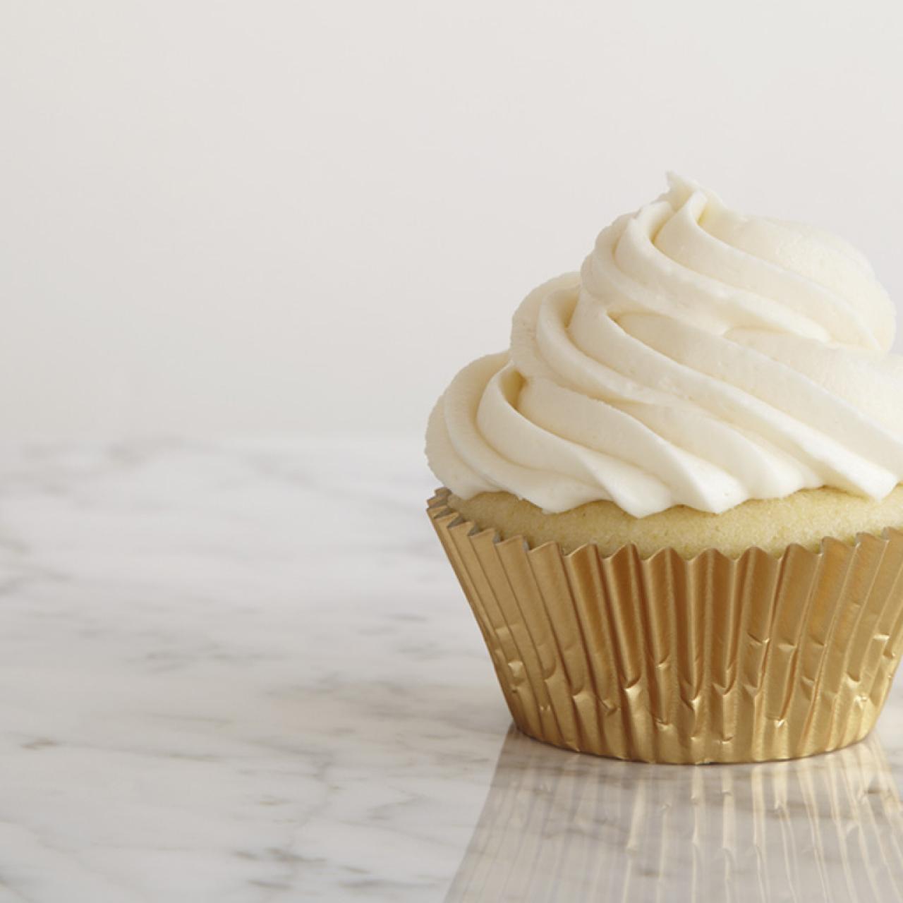 Small Batch Vanilla Cupcakes - Homemade In The Kitchen