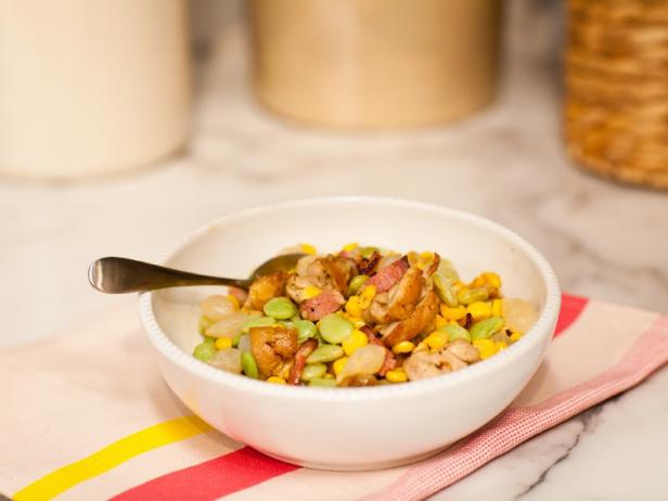 Creamy Chicken Succotash image