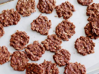 NOBAKEâ  COW PILEâ   COOKIESKatie LeeThe Kitchen/Conquer and CookFood NetworkSugar, Unsalted Butter, Cocoa Powder, Milk, Vanilla Extract, Peanut Butter, Rolled Oats
