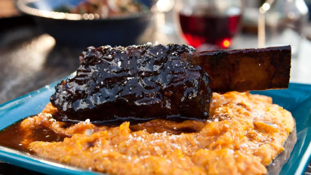 Grilled BBQ Short Ribs