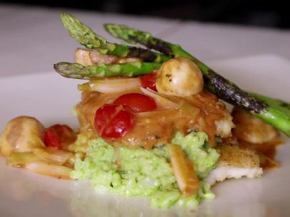 Photo from the restaurant listing for Solomon’s Landing
