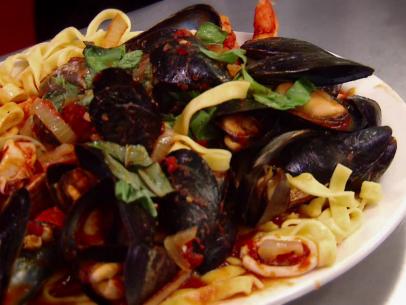 Photo from the restaurant listing for Italian Express Pizzeria