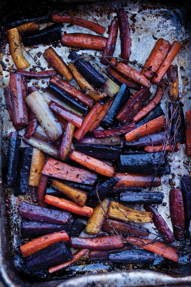 Honey-Roasted Carrots with Tahini