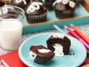 Chef Name: Food Network Kitchen

Full Recipe Name: -Filled Devils Food Cupcakes

Talent Recipe: 

FNK Recipe: Food Networks Kitchen’s Cream-Filled Devils Food Cupcakes, as seen on Foodnetwork.com

Project: Foodnetwork.com, HOLIDAY/SUPER BOWL/COMFORT/HEALTHY

Show Name: 

Food Network / Cooking Channel: Food Network